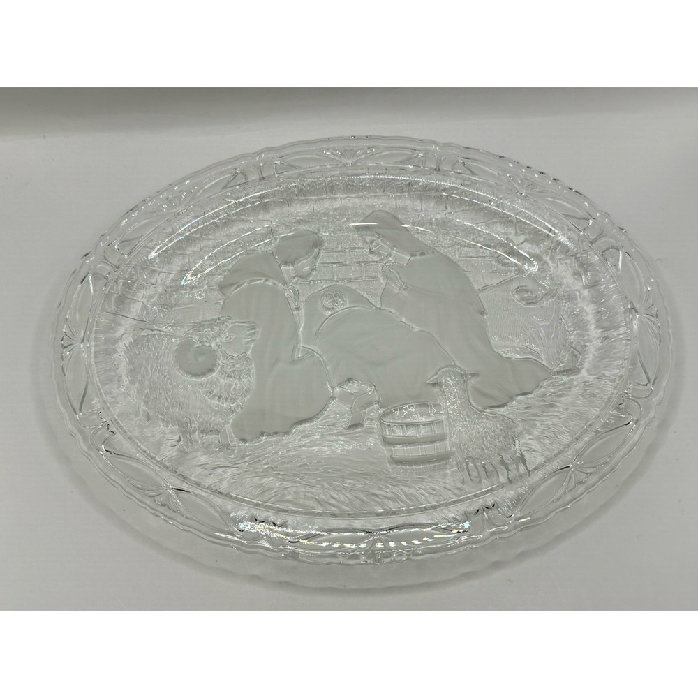 Celebrations Mikasa Nativity 9" Crystal Frosted Plate Christmas Small Platter
